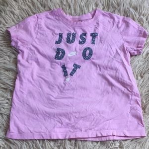 Girls Nike Tee